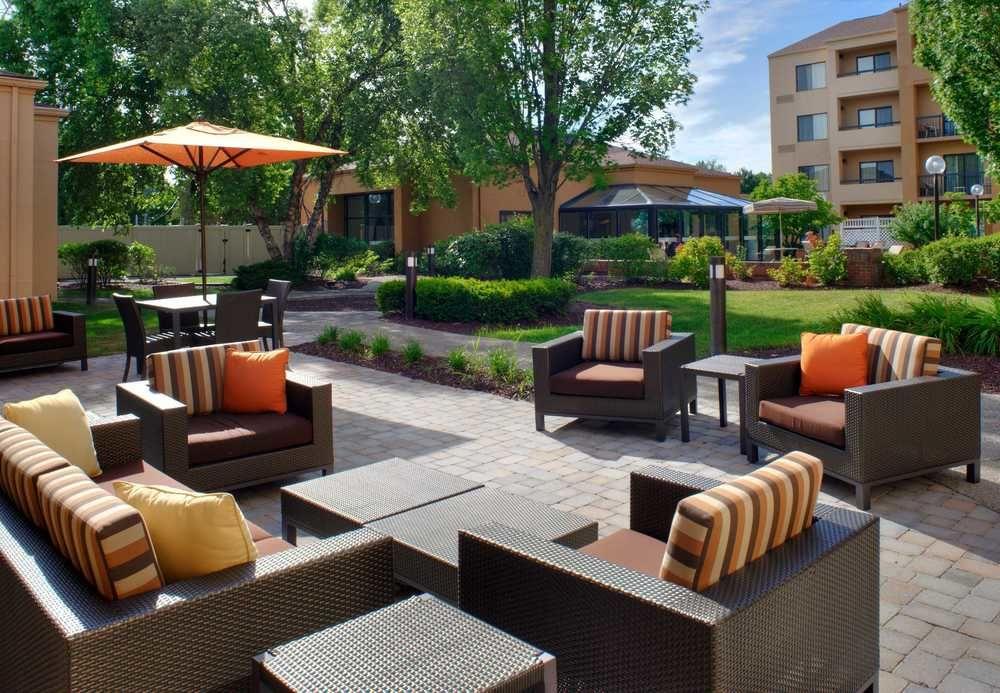 Courtyard Columbus Worthington Hotel Eksteriør billede